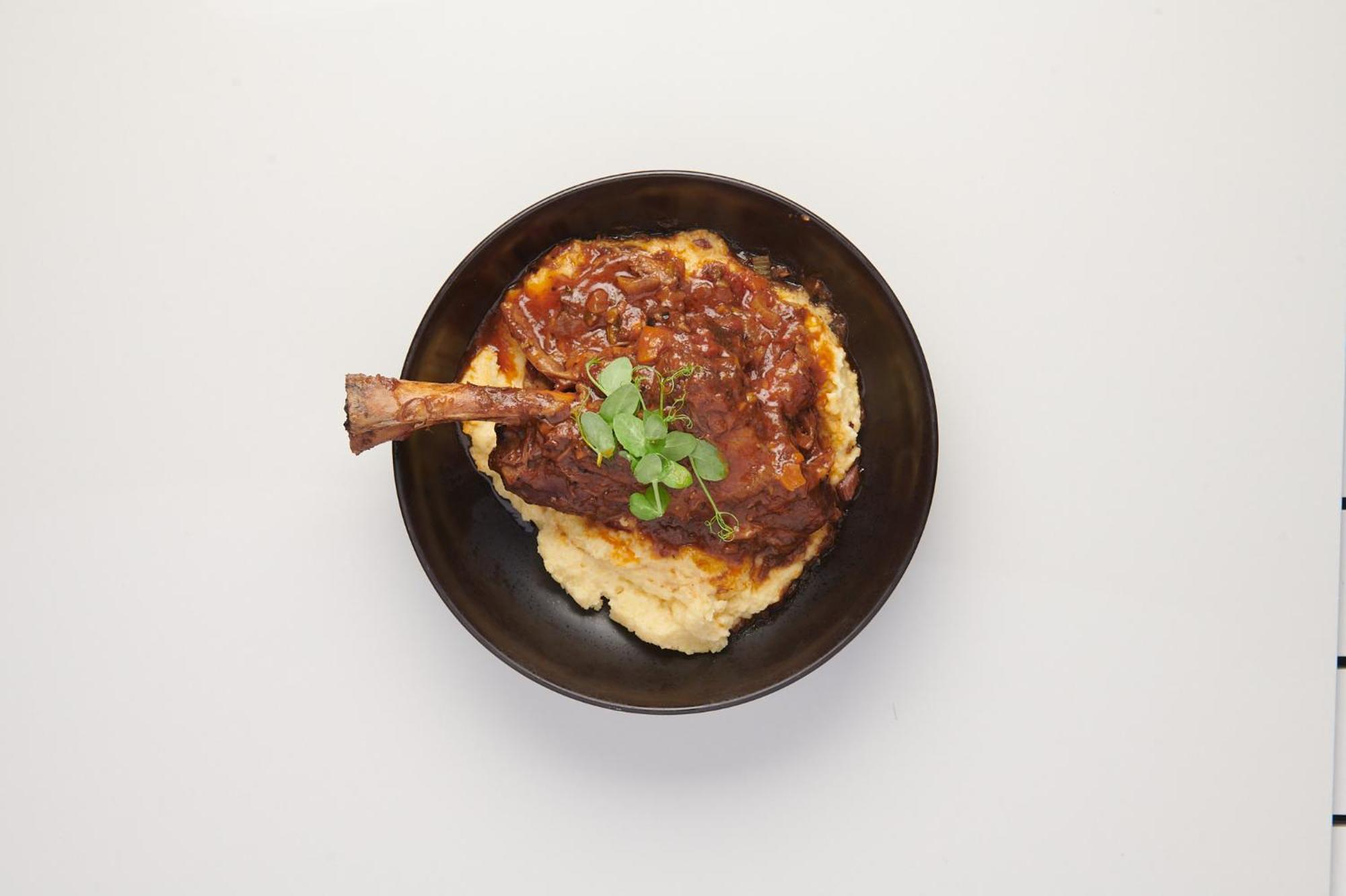 The Capital Zimbali Otel Ballito Dış mekan fotoğraf A plate of braised duck with mashed potatoes