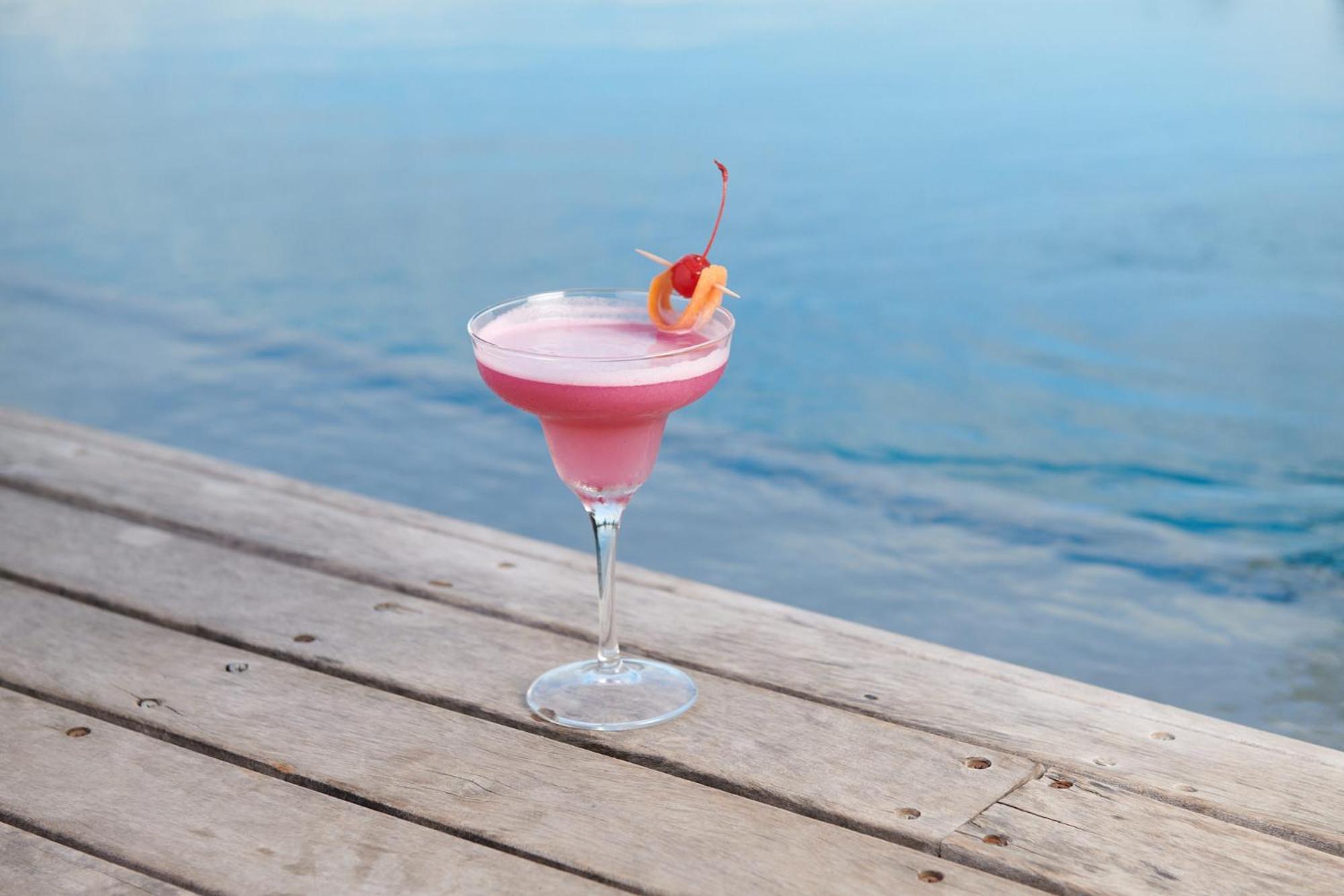 The Capital Zimbali Otel Ballito Dış mekan fotoğraf A strawberry daiquiri